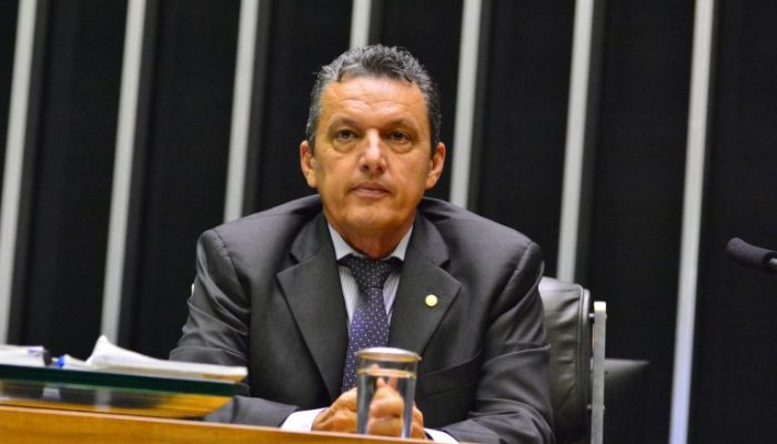 Charles-Fernandes.ed_-768x512